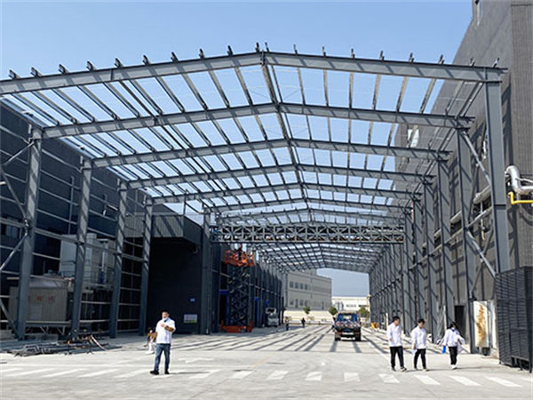 鋼結(jié)構(gòu)廠房、車(chē)間